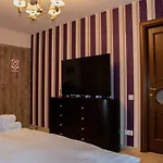 Janine Garden Brasov