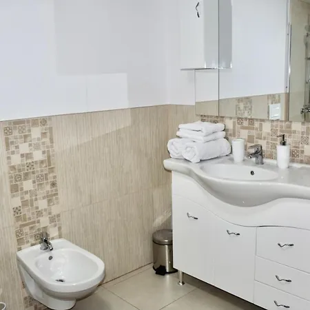 Janine Garden Guest house Brasov