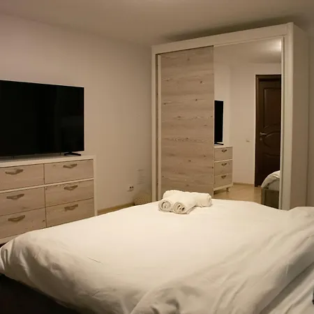 Janine Garden Brasov