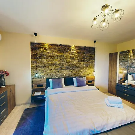 Guest house Janine Garden Brasov