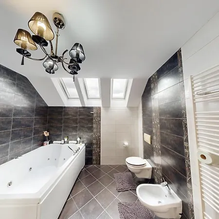 Janine Garden * Brasov