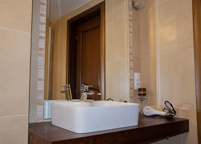 Janine Garden Guest house