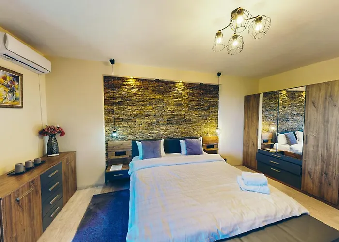 Guest house Janine Garden Brasov